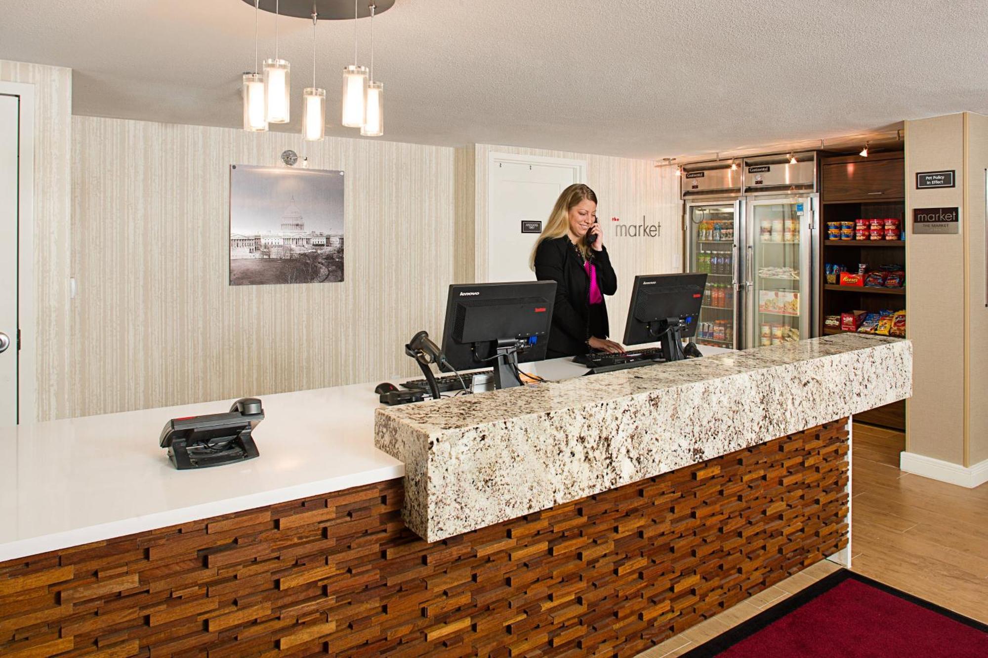 Residence Inn By Marriott Washington - Dc/Foggy Bottom Buitenkant foto